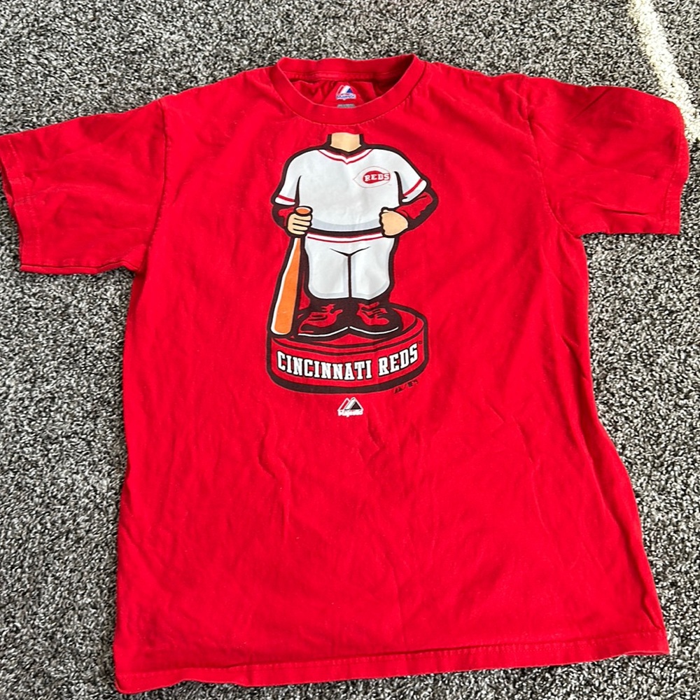 Majestic Cincinnati Reds T Shirt Size M